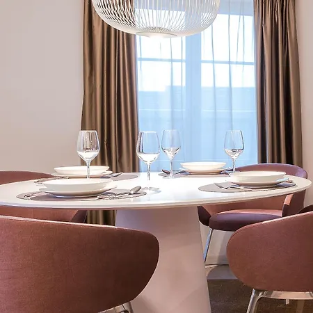 Savoy Hotel 4*