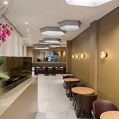 Savoy 4* ברן